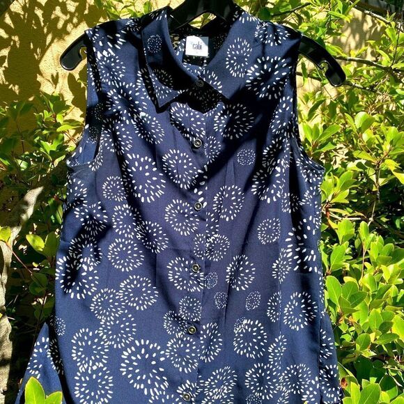 👚Cabi Dandelion Wish Top Sleeveless Blouse in Navy & White. Size S. EUC! - Picture 3 of 8